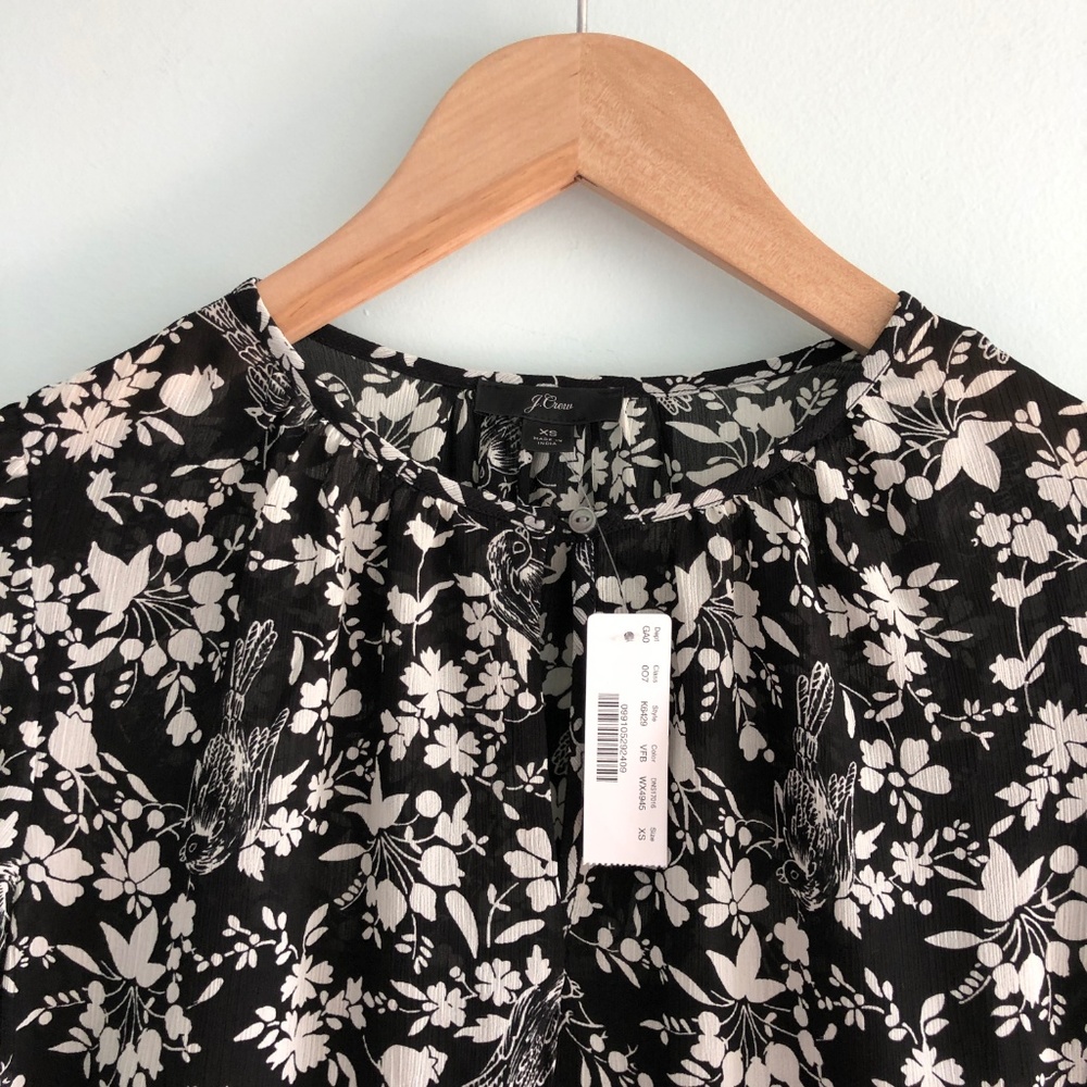 🍄SOLD🍄J.Crew Ruched-Sleeve Floral Blouse - Picture 2 of 8